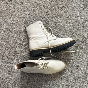 Mi.iM Tillys drew white combat boot